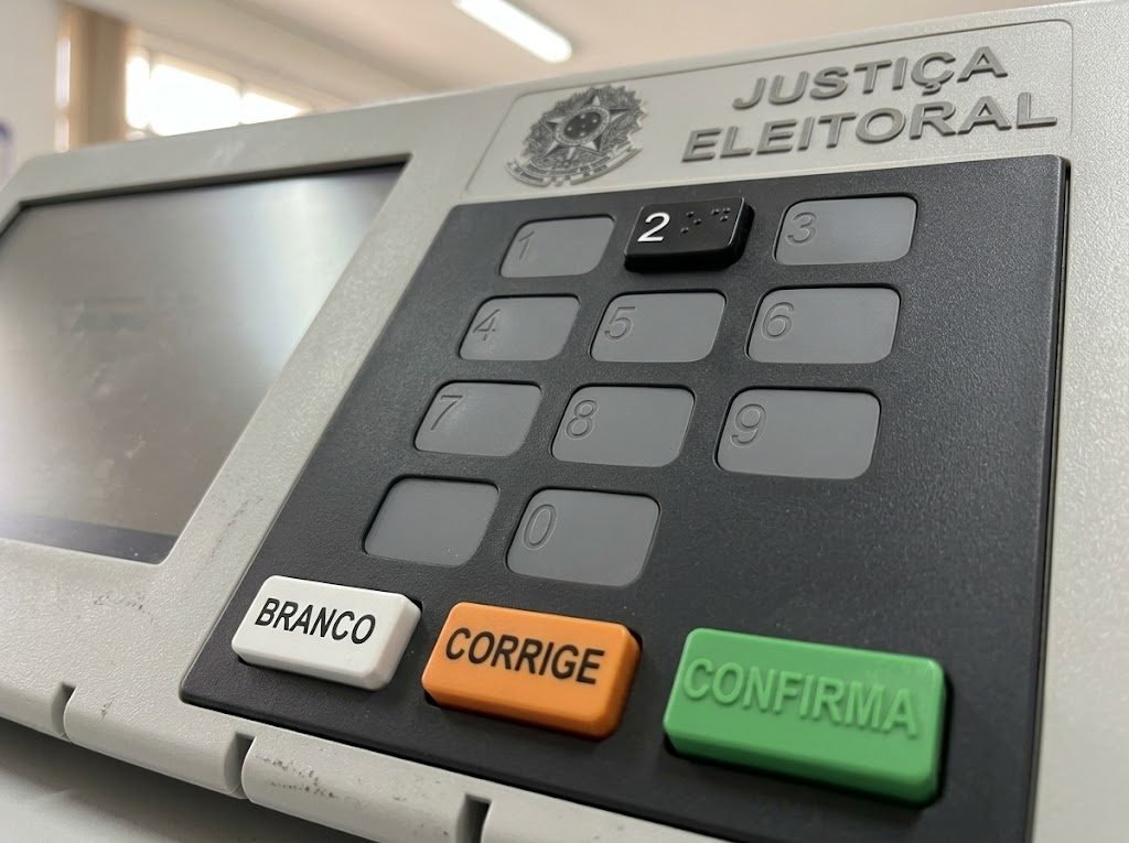 Representação de urna somente com o número 2
